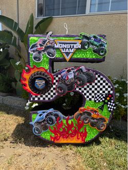Monster jam number five pinata numero cinco