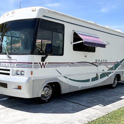 Winnebago Brave