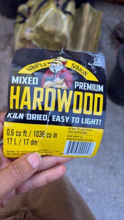 3 bags of mixed premium hardwood