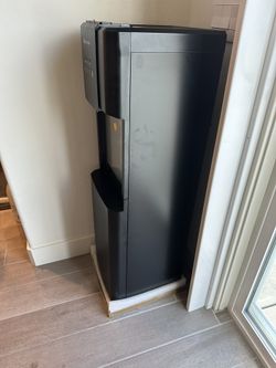 Water System With Bottle 