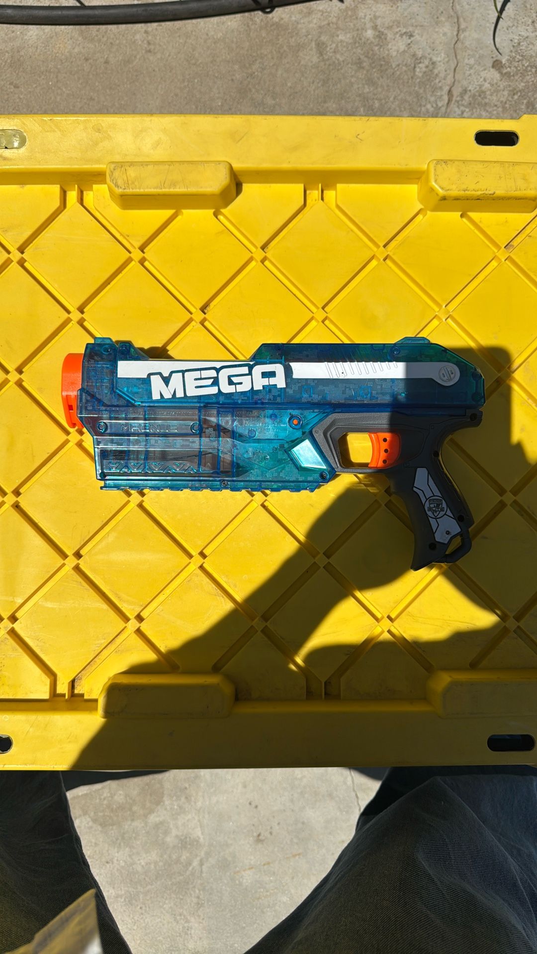 Nerf Mega Ice Magnus Blaster