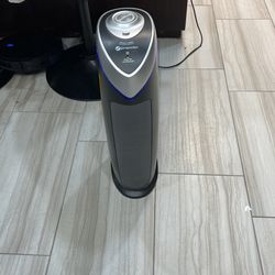 Air purifier  Germ guardian 