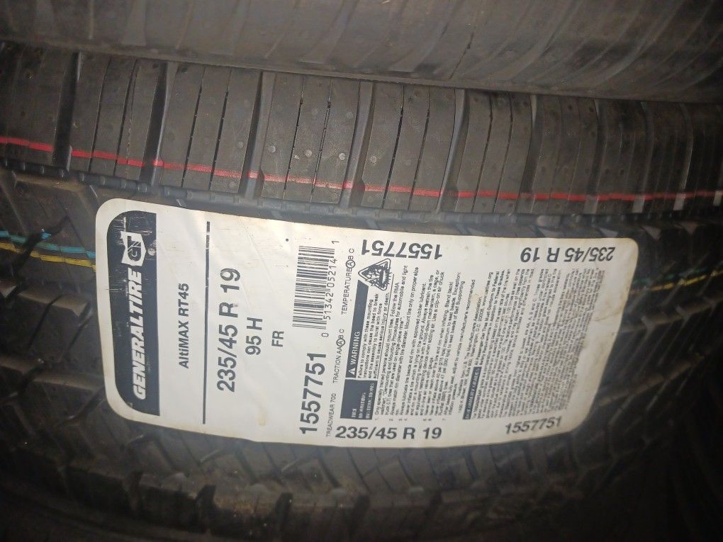 235-45-19 General Altimax Tire Rt45