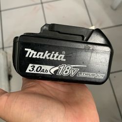 Drill/impact Battery Makita 3.0Ah 18V 