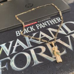 Gold Chain & Jesus Pendant 
