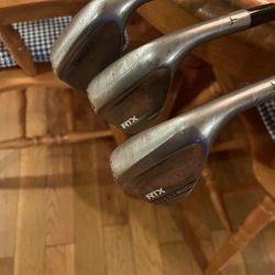 Cleveland Zipcore Raw 50-54-58 Degree Wedge Set