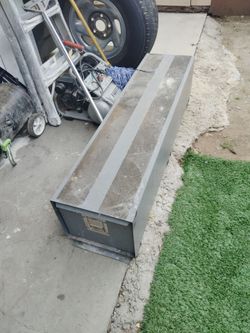 Tool box metal