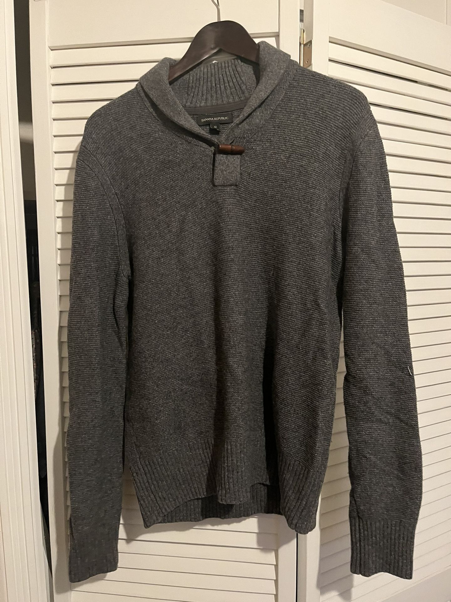 Banana Republic Medium Sweater