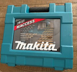 Makita 200 Pc. Metric Bit and Hand Tool Set