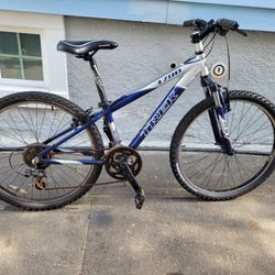 Trek 3700 21 speed MTB
