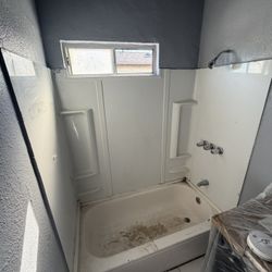 Reglaze Bathtub