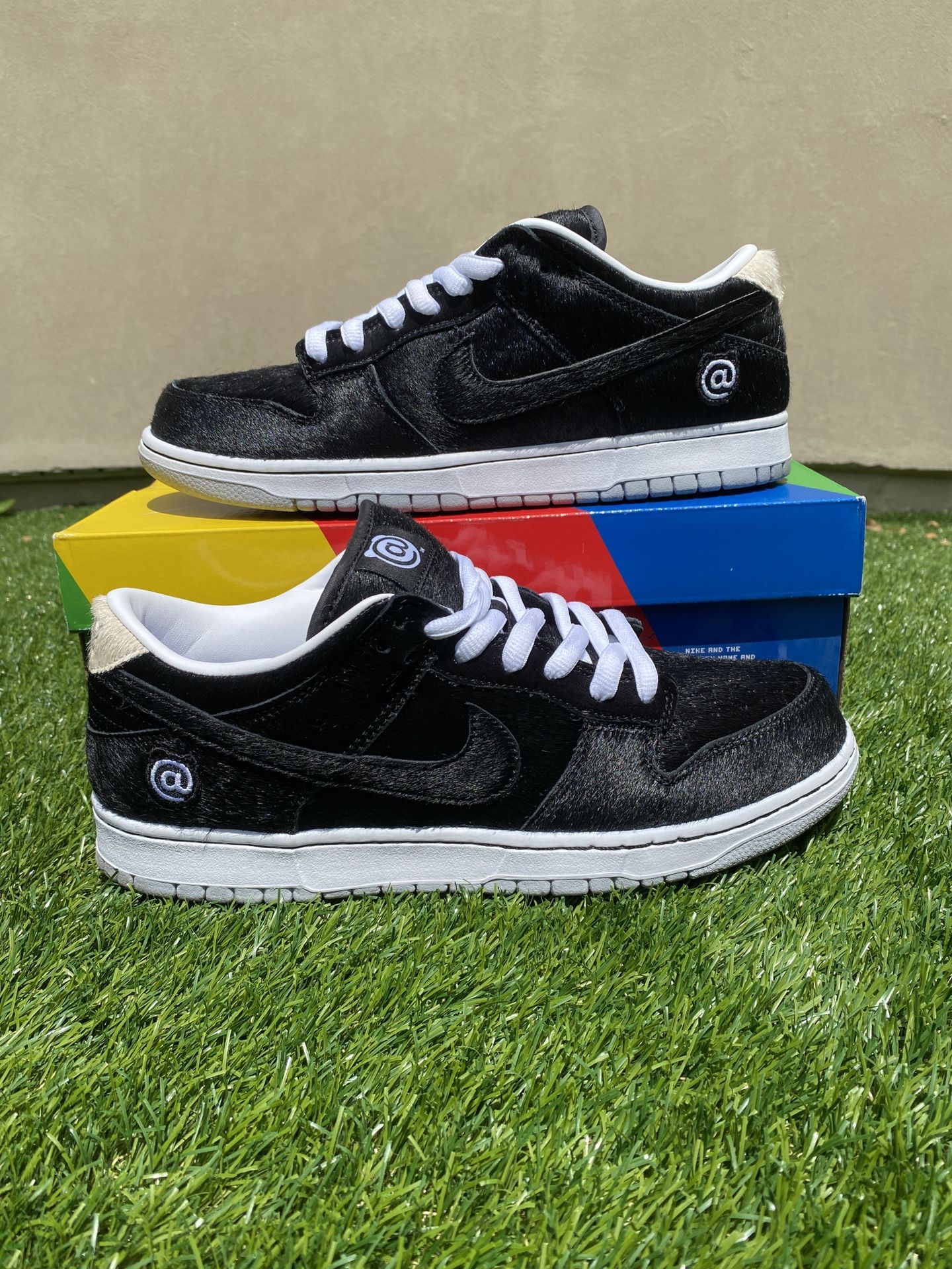 Nike sb medicom toy deals
