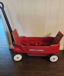 Radio Flyer 2-Seater Wagon