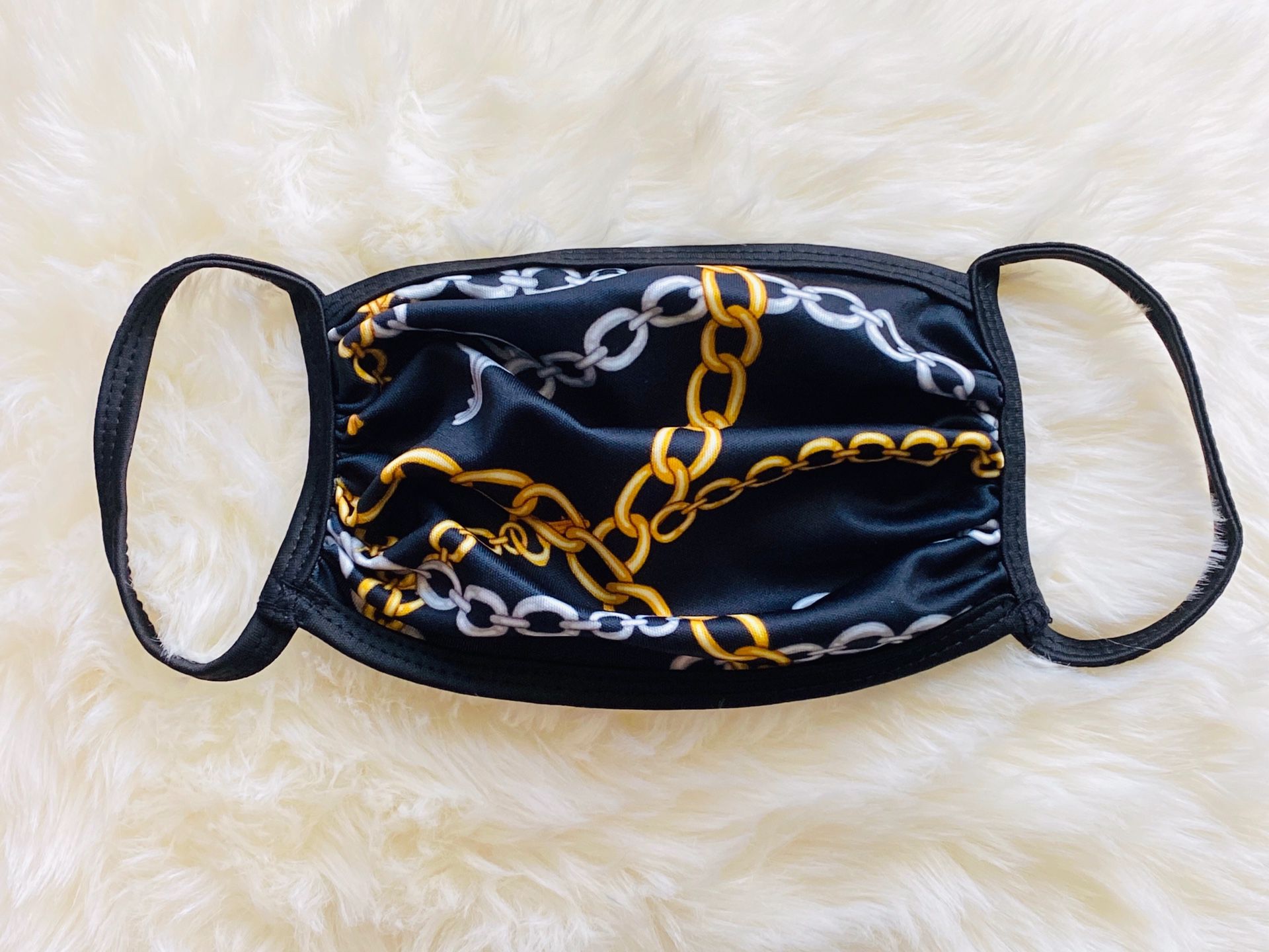 Chains Design Face Mask
