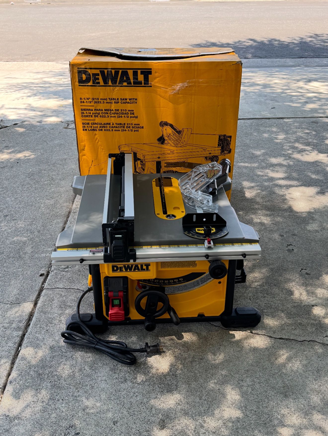 DEWALT 15 Amp Corded 8-1/4 in. Compact Portable Jobsite Tablesaw (Stand Not Included)