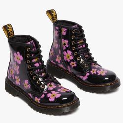 Dr. Martens Girl's 1460 (Little Kid Size 13)