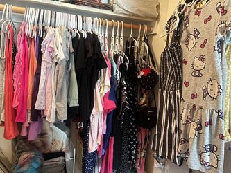 Lots Of Girls And Boys Clothing!!