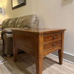 End table