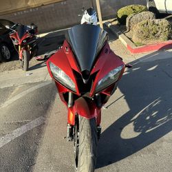 2006 Yamaha R6 Raven Edition