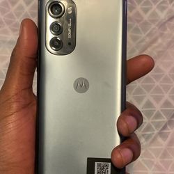 Moto Edge 2022 