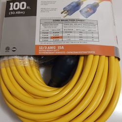 Brand New 100ft 12/3 Twist Lock Extension Cord