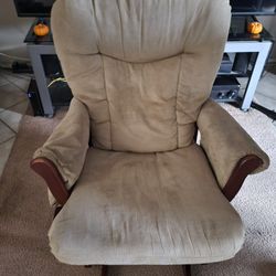 Rocking Chair Great Condition