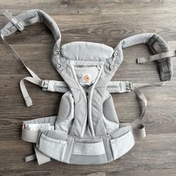 Ergobaby Baby Carrier - New, Unused 