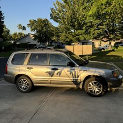 2004 Subaru Forester