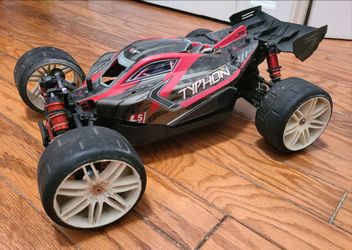 Arrma Typhon 6S