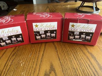 Holiday tea light candle settings