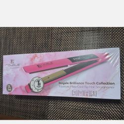 ROYALE BRILLIANCE TITANIUM PLATE COOL TIP HAIR STRAIGHTENER NEW