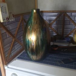 Kirkland Vase