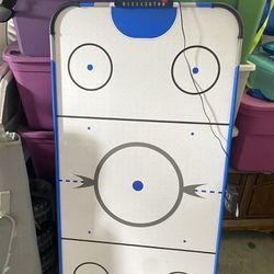 Air Hockey Table With Accessories 