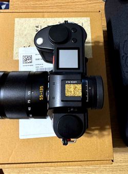 Leica SL3 Mirrorless Camera with 55-135mm Lens, Sigma 17-40mm lens