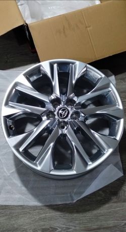 2025 ONE NEW GENUINE TOYOTA HIGHLANDER LIMITED CHROME 20" WHEEL WITH NO SCRATCHES FOR ANY HIGHLANDER 2020 TO 2025 20X8 5X114