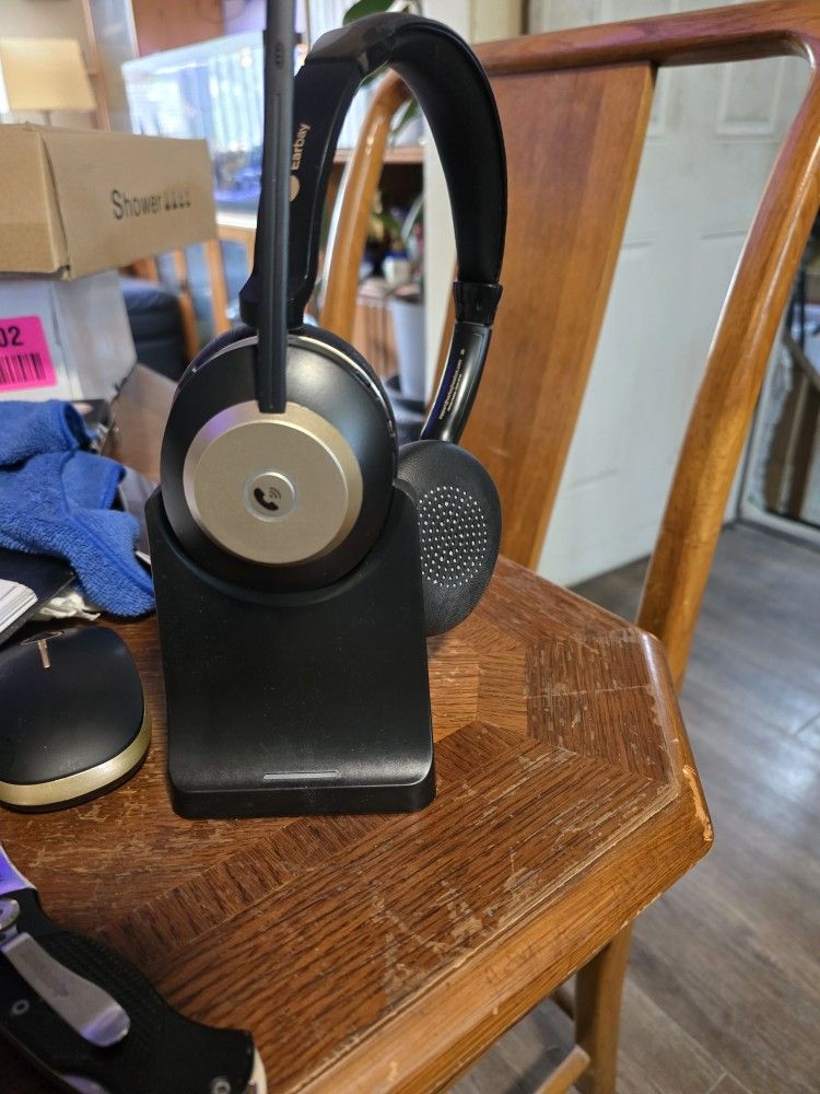 Eabey Bluetooth Wireless Headset With Mike For Pc With Noise Canceling / Mute / Charging Dock USB Dongle 45 Hr Connect Computer Phone # 446