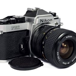 MINT Nikon FE2 35mm SLR Camera w/ Nikon 35-70mm Nikkor Lens - Works Great Including the Light Meter