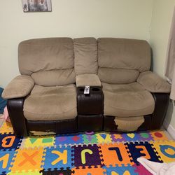 Reclining Loveseat 