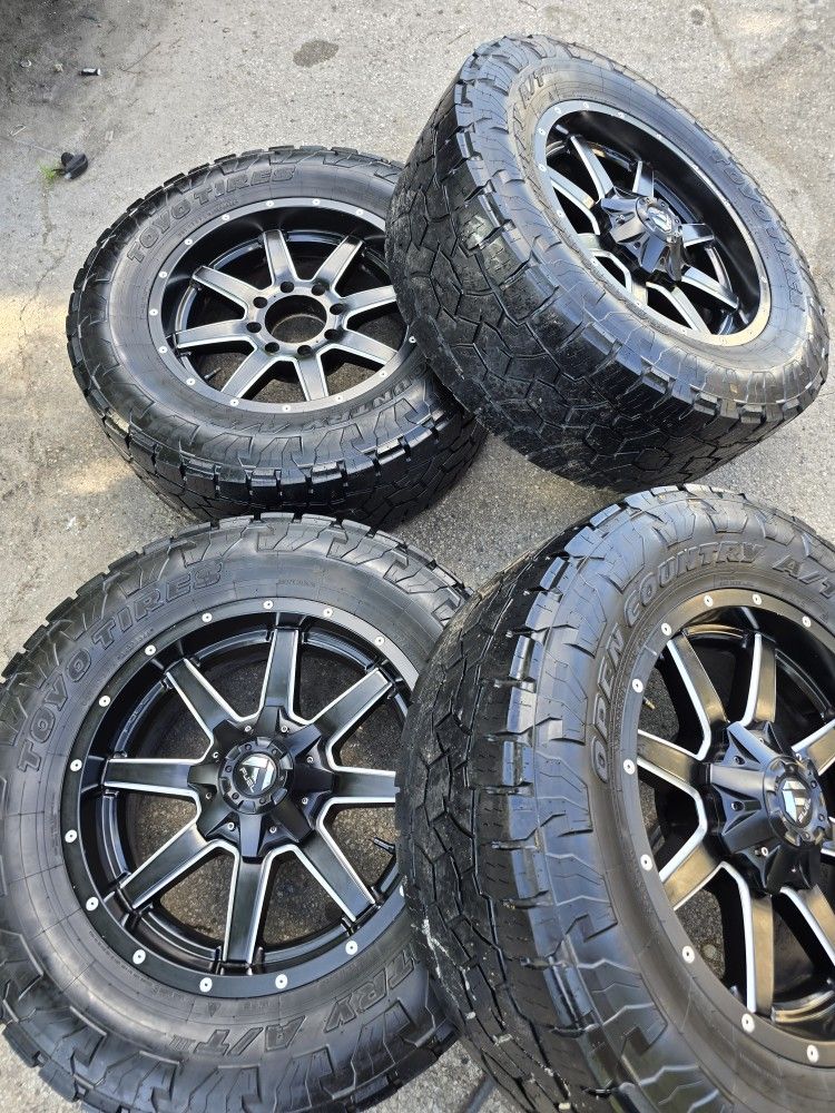 Rims 20s Fit Ford F250 F350 Tires Size 35"