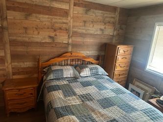 Bedroom set full size