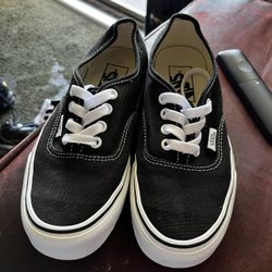 Black Vans