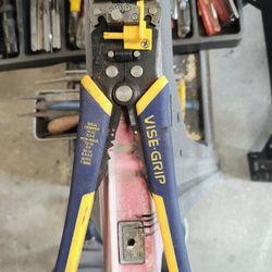 Assorted Pliers 