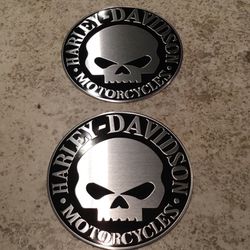 Harley Davidson Motorcycle Emblems Metal Decal Willie G Skull Black & Stainless