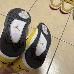 Jordan 4 Brand-new yellow
