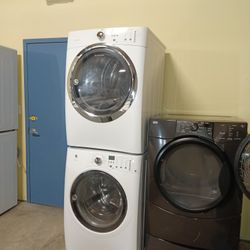 Electrolux Washer And Gas Dryer Set 