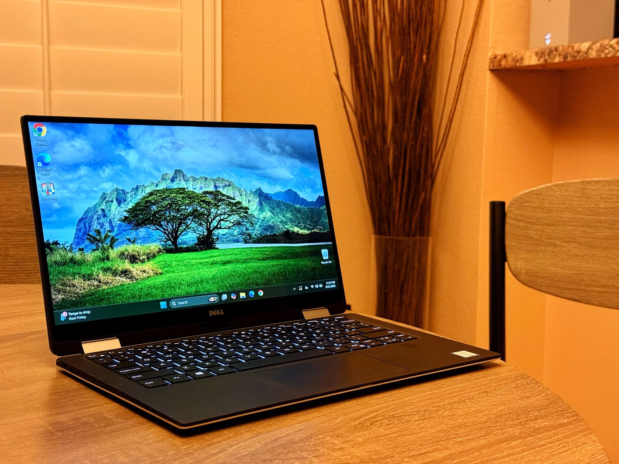 DELL XPS 13 TOUCHSCREEN 2-1 LAPTOP
