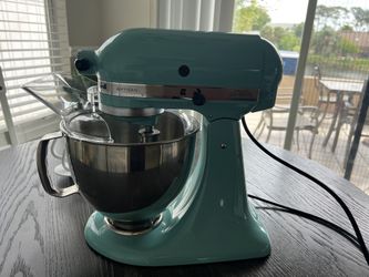 KitchenAid Artisan Series 5-Qt Stand Mixer With Pouring Shield - Ice