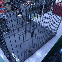 Dog Crate Small New With Tray