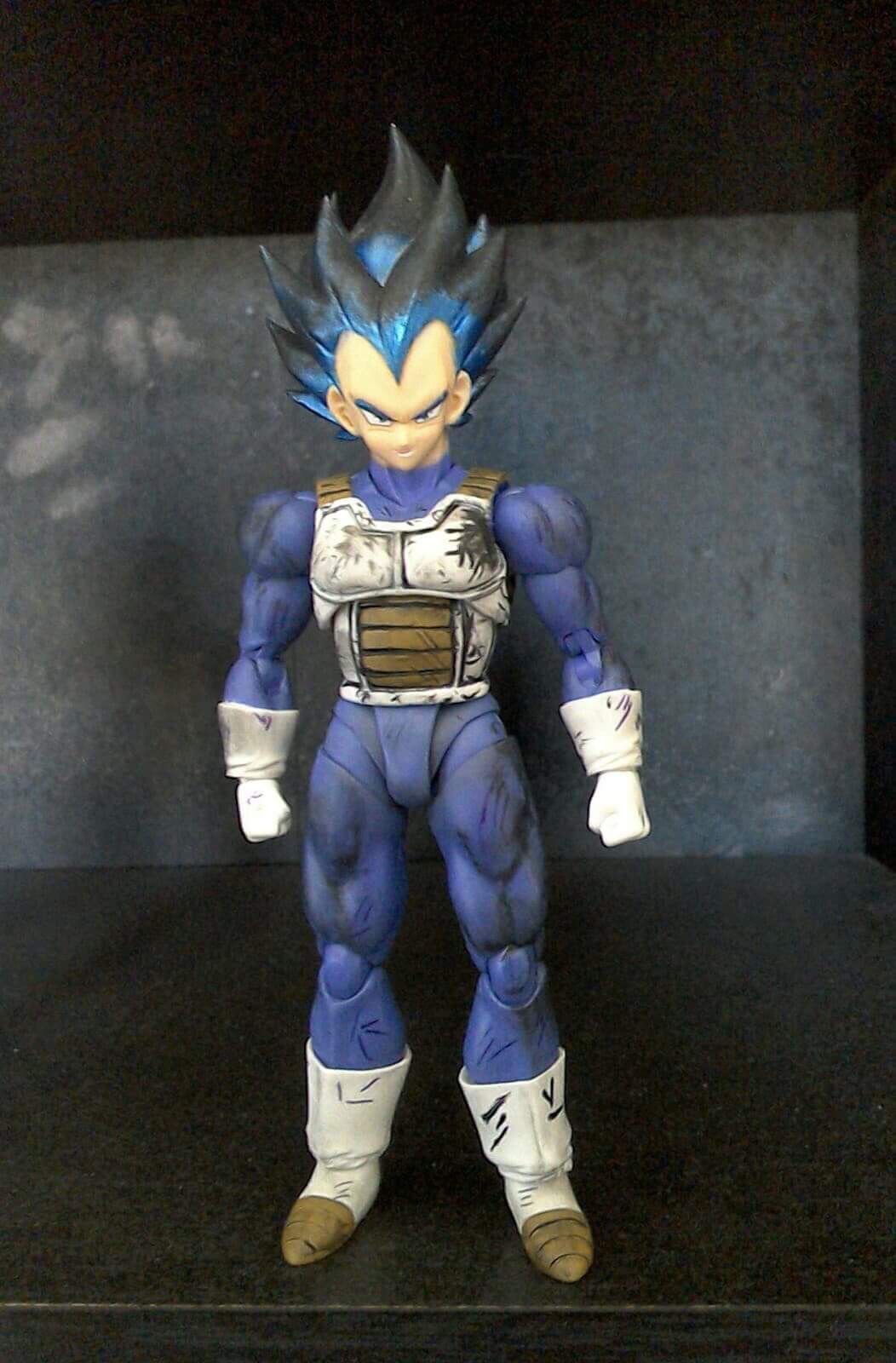 Majin Vegeta SSJ2 Medium Figure for Sale in Sacramento, CA - OfferUp