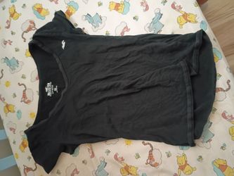 Hollister shirt